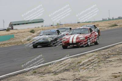 media/Jun-01-2025-CalClub SCCA (Sun) [[eae223c5dd]]/Group 5/Race (Front Straight)/